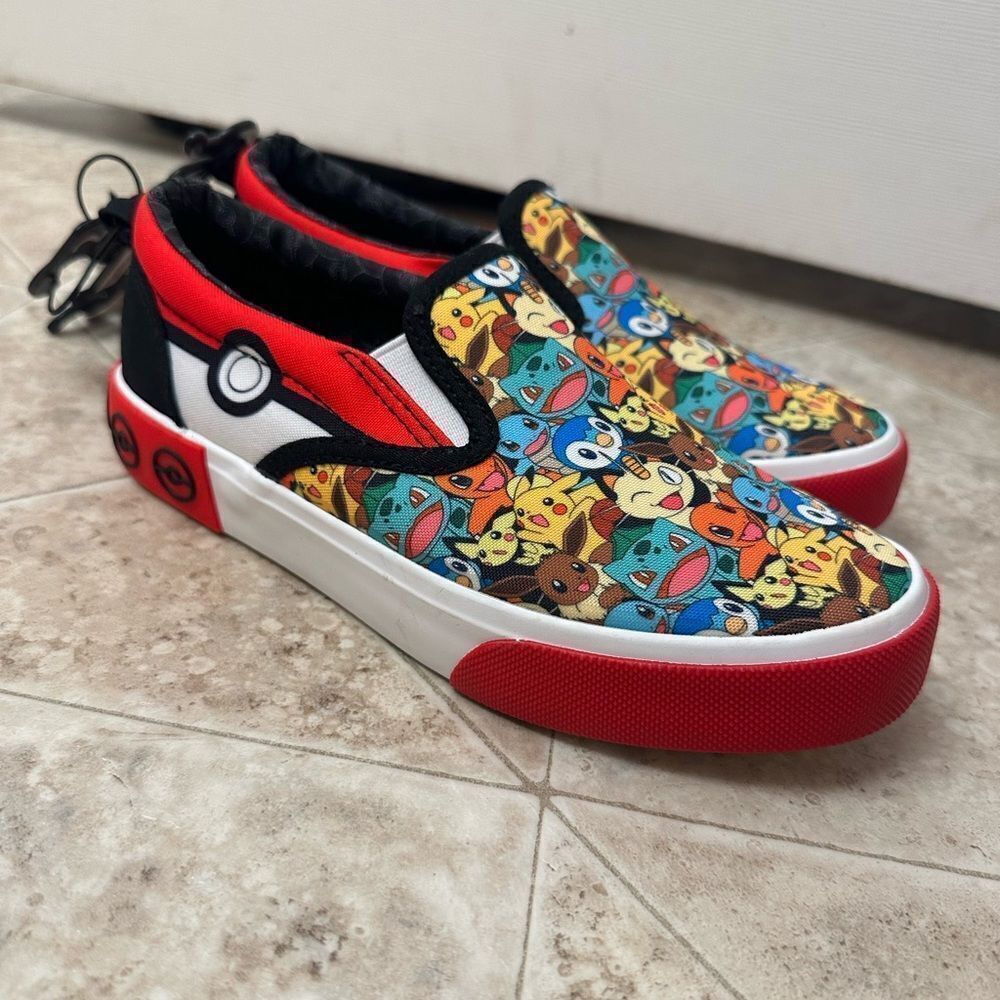 Kids Pokemon Slip On Sneakers Size 3